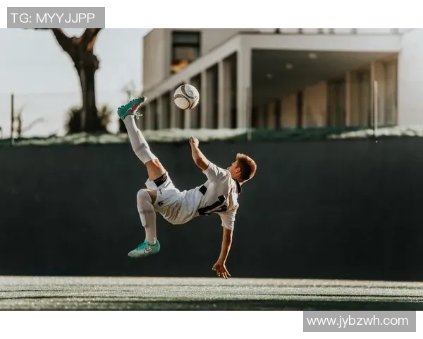 如何通过不同途径寻找足球球星的高清照片和图像资源 如何通过不同途径寻找足球球星的高清照片和图像资源
